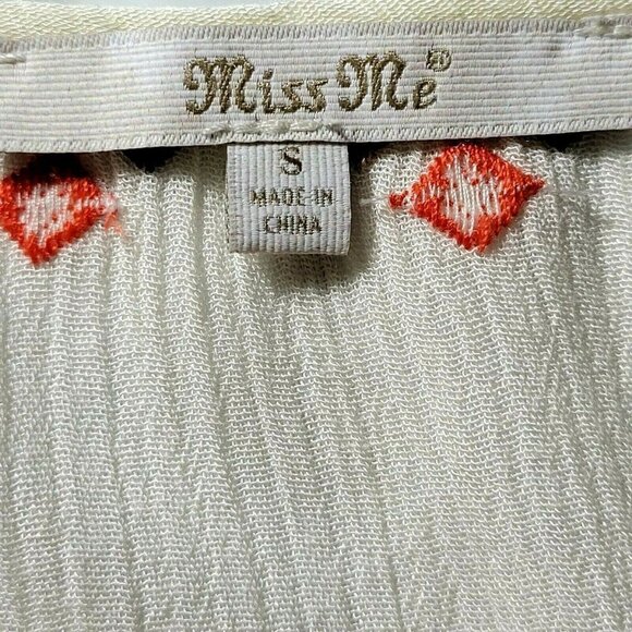 Miss Me Tunic Top Size S Oversized Tassel Tie Strings Embroidered Peasant BOHO - Picture 7 of 8